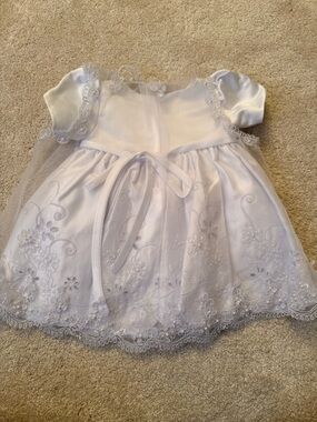 Angels White Floral Embroidered Tulle Flower Girl Dress